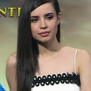 Sofia Carson